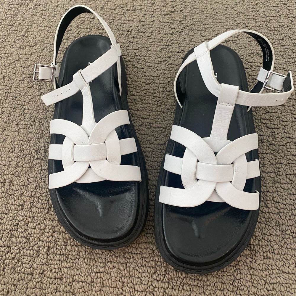 sandals ZARA